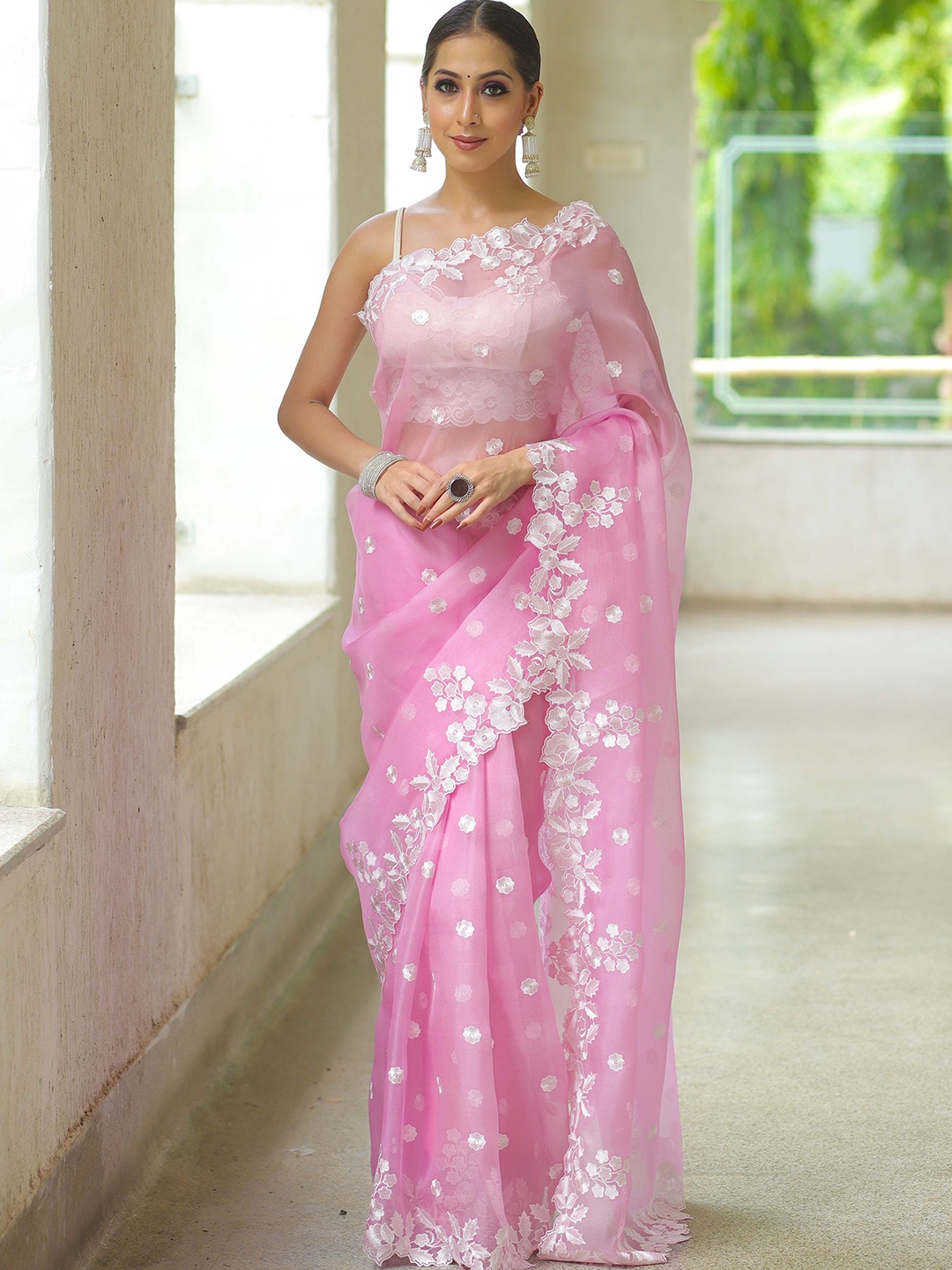 

Jinal & Jinal Floral Embroidered Organza Saree, Pink