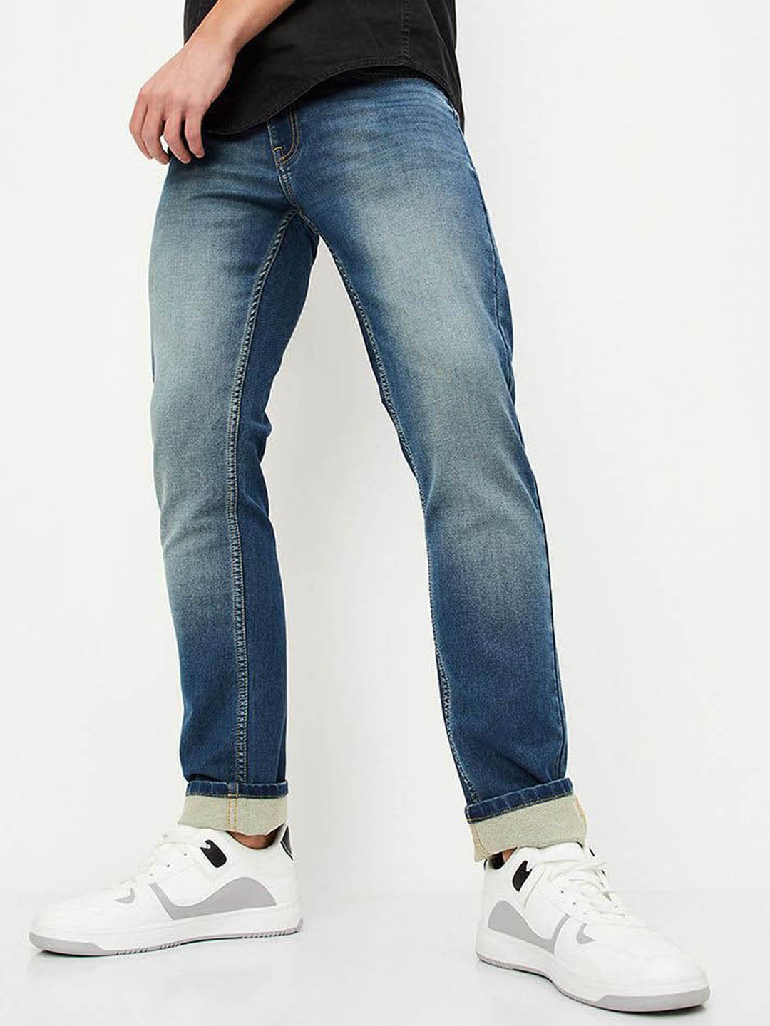 

max Men Clean Look Heavy Fade Whiskers and Chevrons Stretchable Jeans, Blue