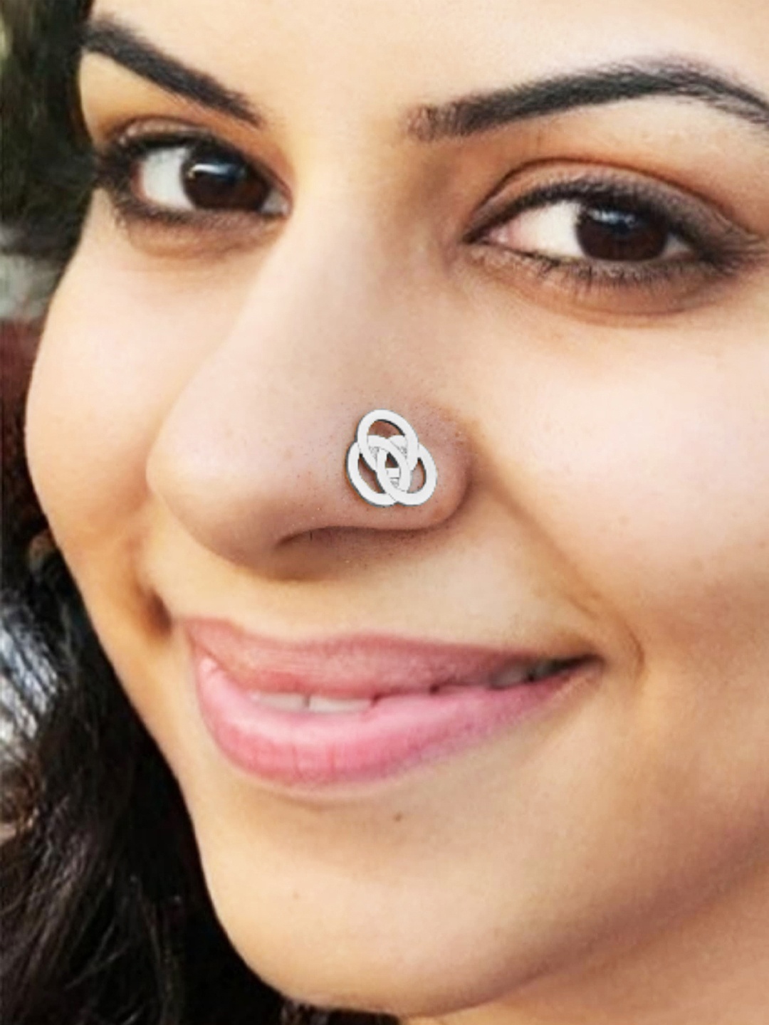

Goldnera Silver-Plated 925 Sterling Silver Stud Nosepin