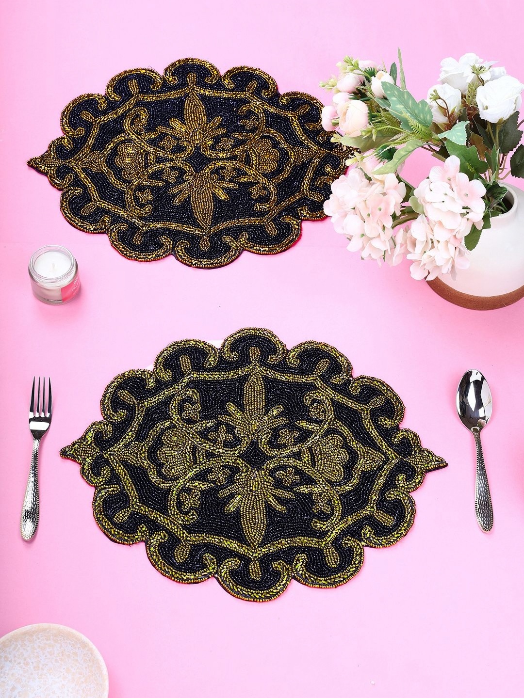

AIVIK Black 2 Pieces Beaded Table Placemats