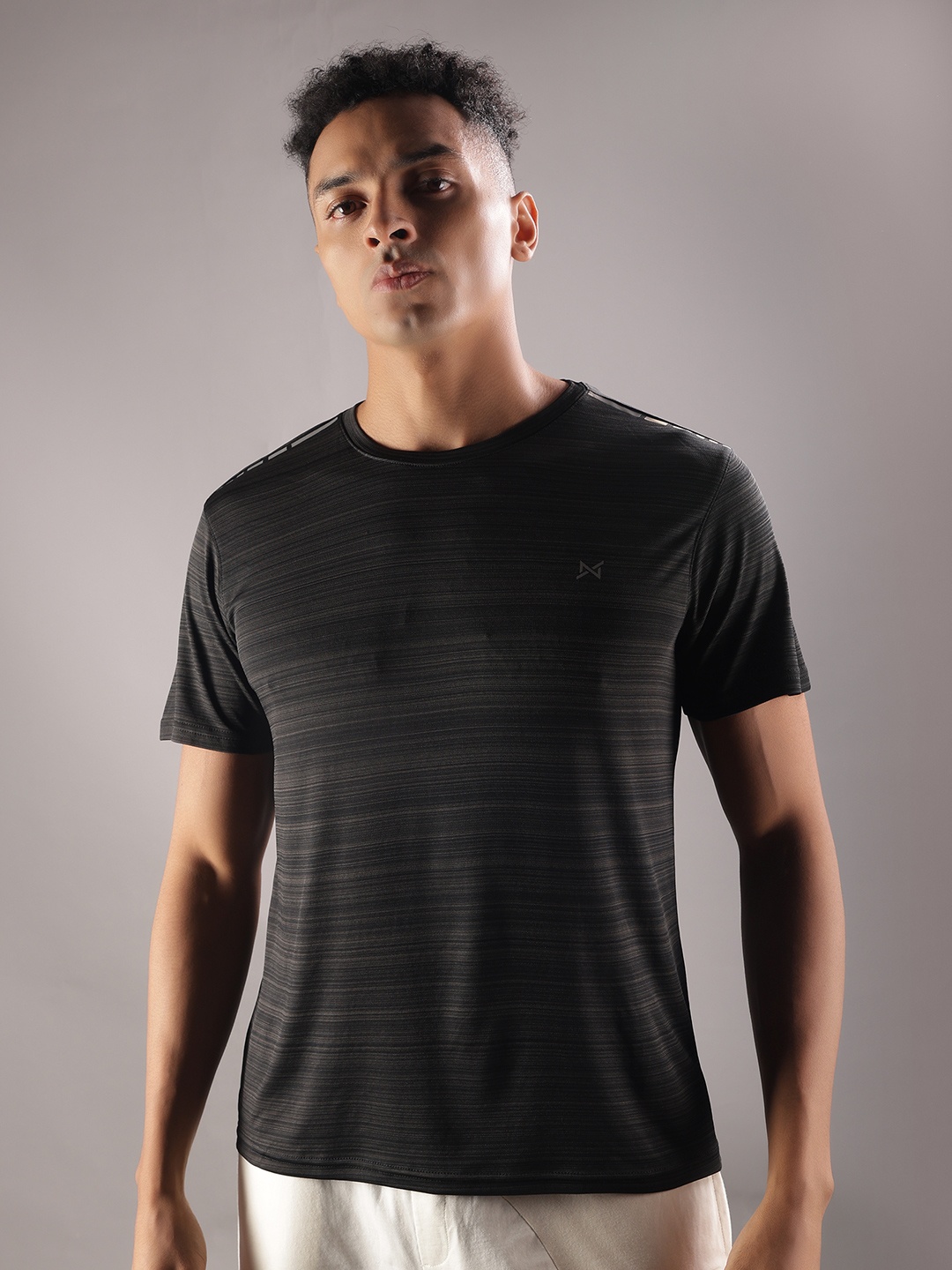 

Force NXT Men Anti Odour Solid Round Neck Sleeveless Training or Gym T-shirt, Black