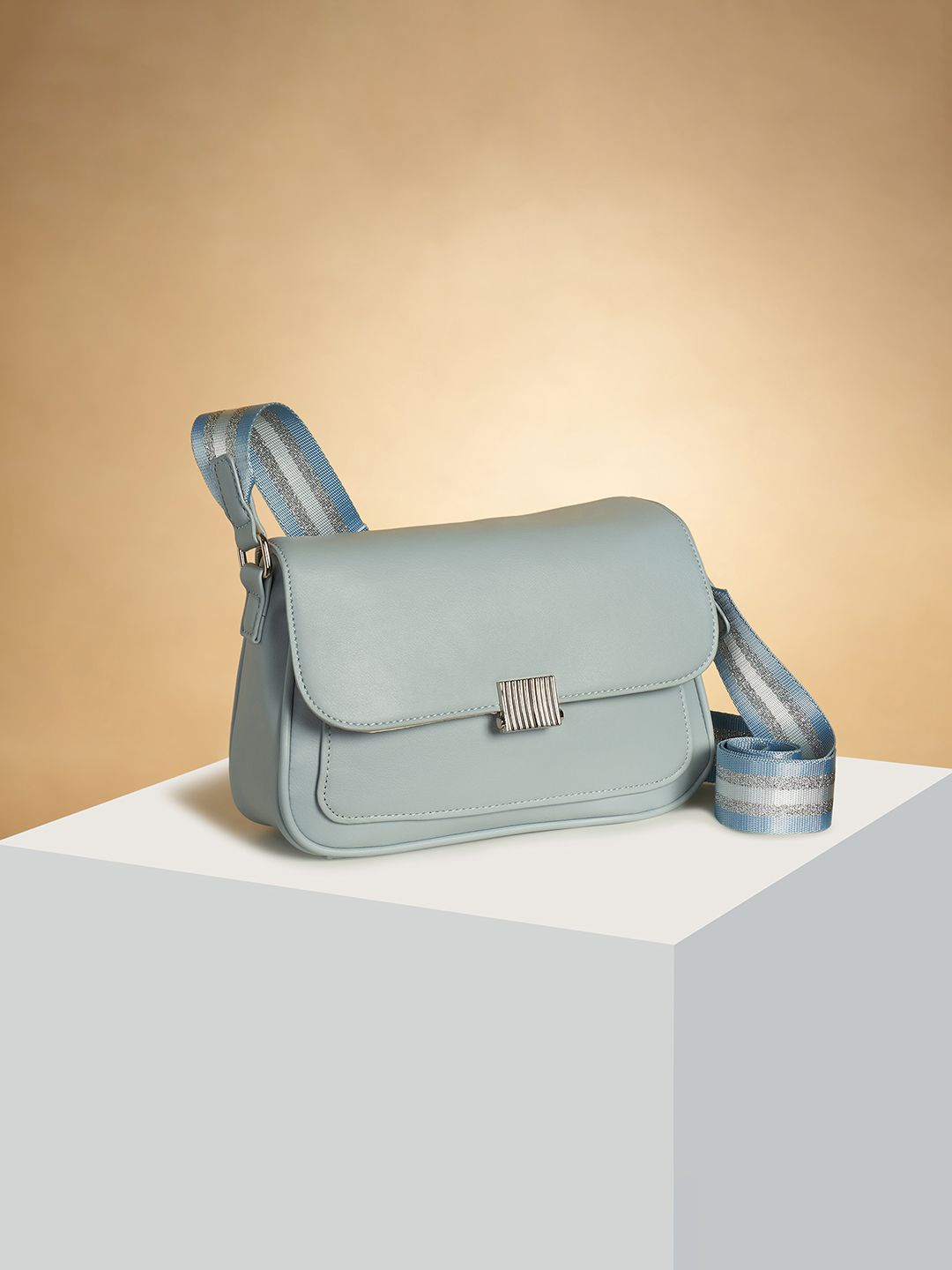 

Forever Glam by Pantaloons Colourblocked PU Structured Sling Bag with Tasselled, Blue