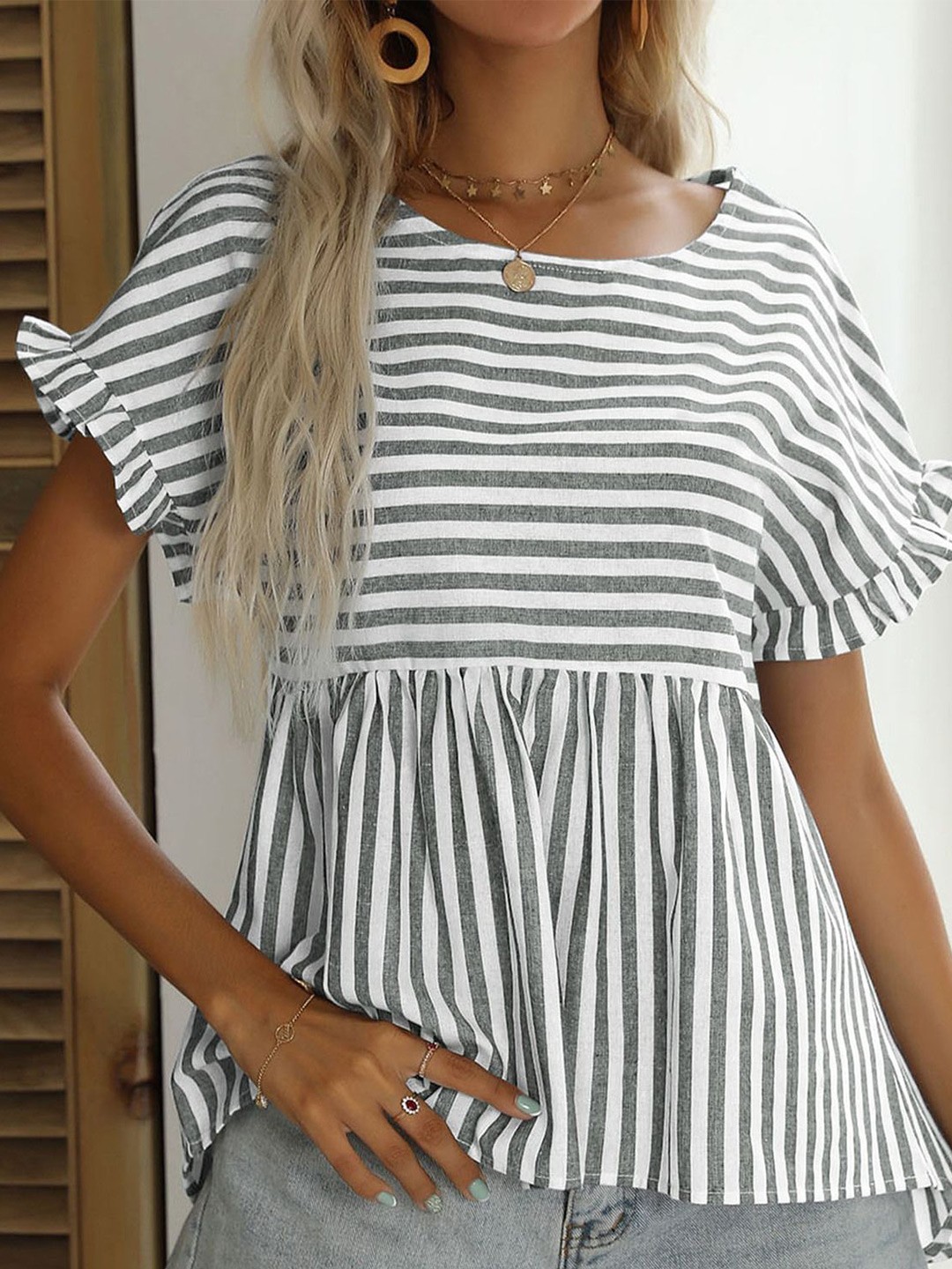 

StyleCast Striped Extended Sleeves Top, White