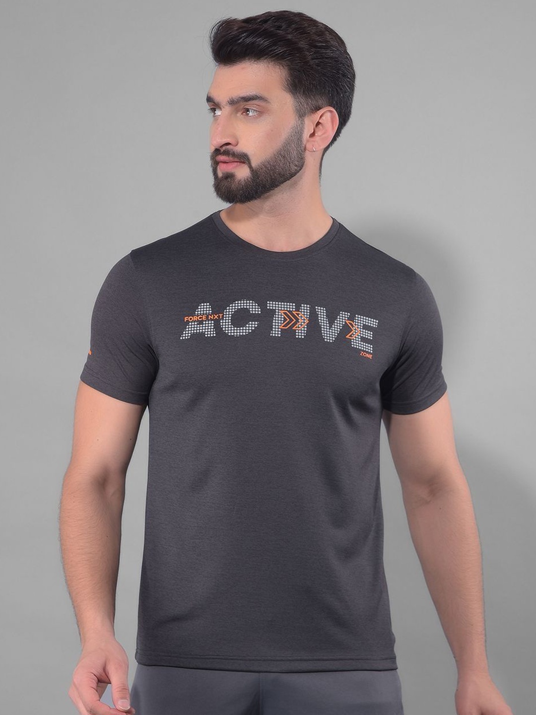 

Force NXT Men Anti Odour Anti Viral Typography Printed Round Neck T-shirt, Charcoal