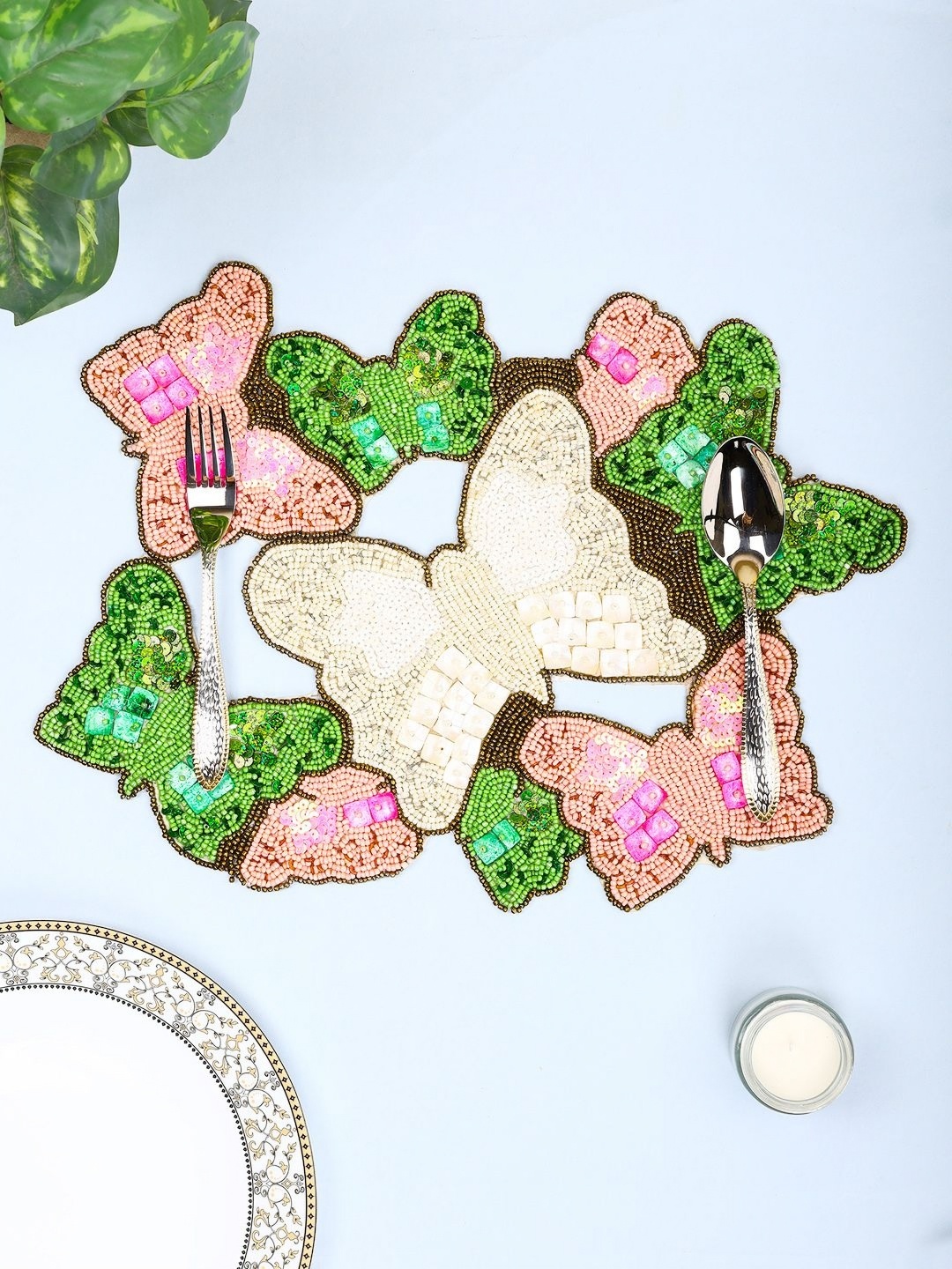 

Aditya Impex White & Green Embellished Table Placemat