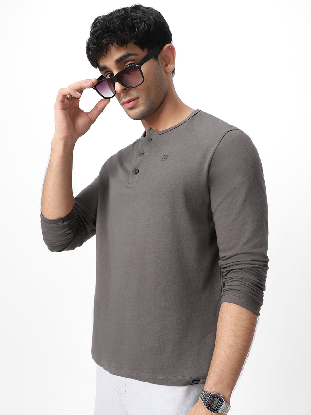 

Urbano Fashion Men's Dark Grey Solid Henley Neck Slim Fit Full Sleeve Cotton T-Shirt