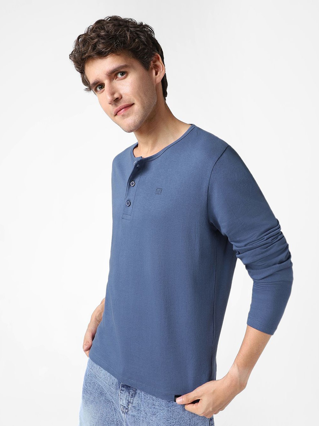 

Urbano Fashion Men's Indigo Blue Solid Henley Neck Slim Fit Full Sleeve Cotton T-Shirt