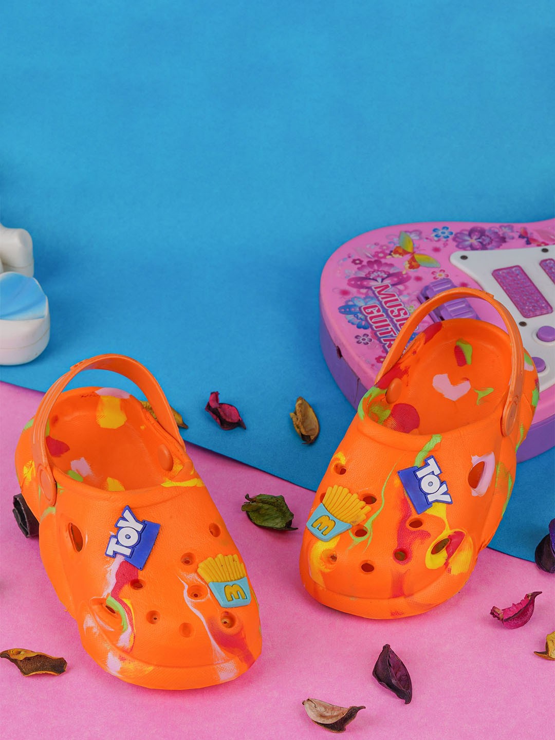 

BAESD Kids Self Design Clogs, Orange