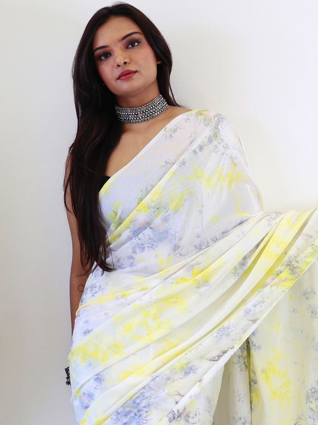 

KALINI Poly Chiffon Ready to Wear Block Print Saree, Off white