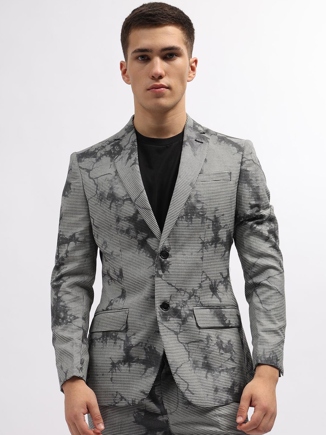 

Iconic Printed Notched Lapel Collar Slim-Fit Single-Breasted Blazer, Black