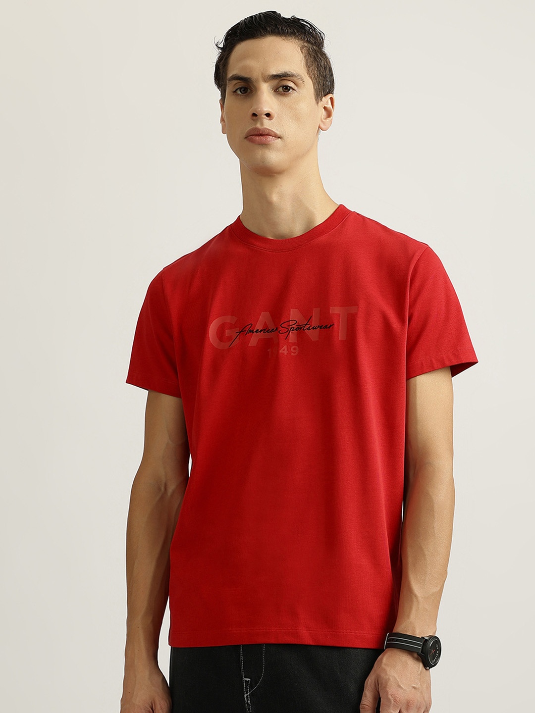 

GANT Men Graphic Printed Round Neck Pure Cotton T-shirt, Red