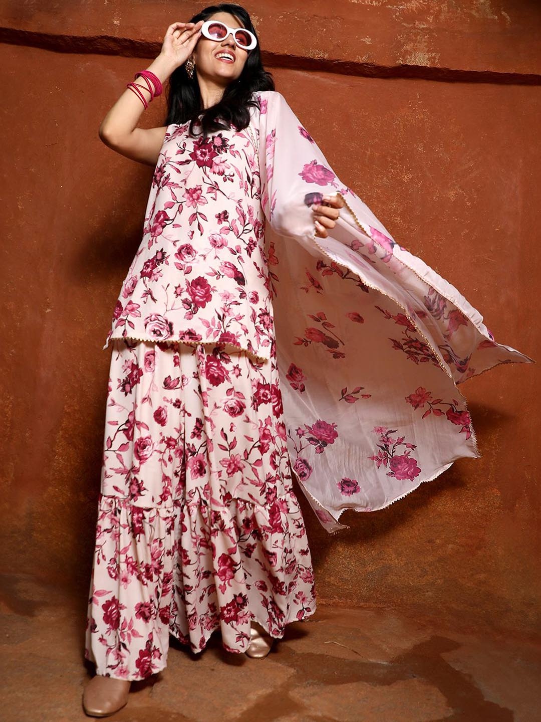 

QISSA Floral Printed Round Neck Gotta Patti Kurti With Sharara & Dupatta, Pink