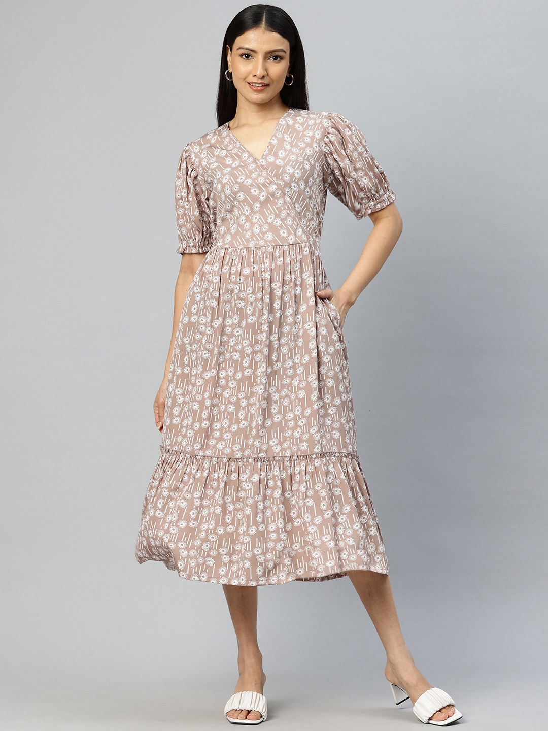 

Cottinfab Floral Print Puff Sleeves Crepe Midi Dress, Brown