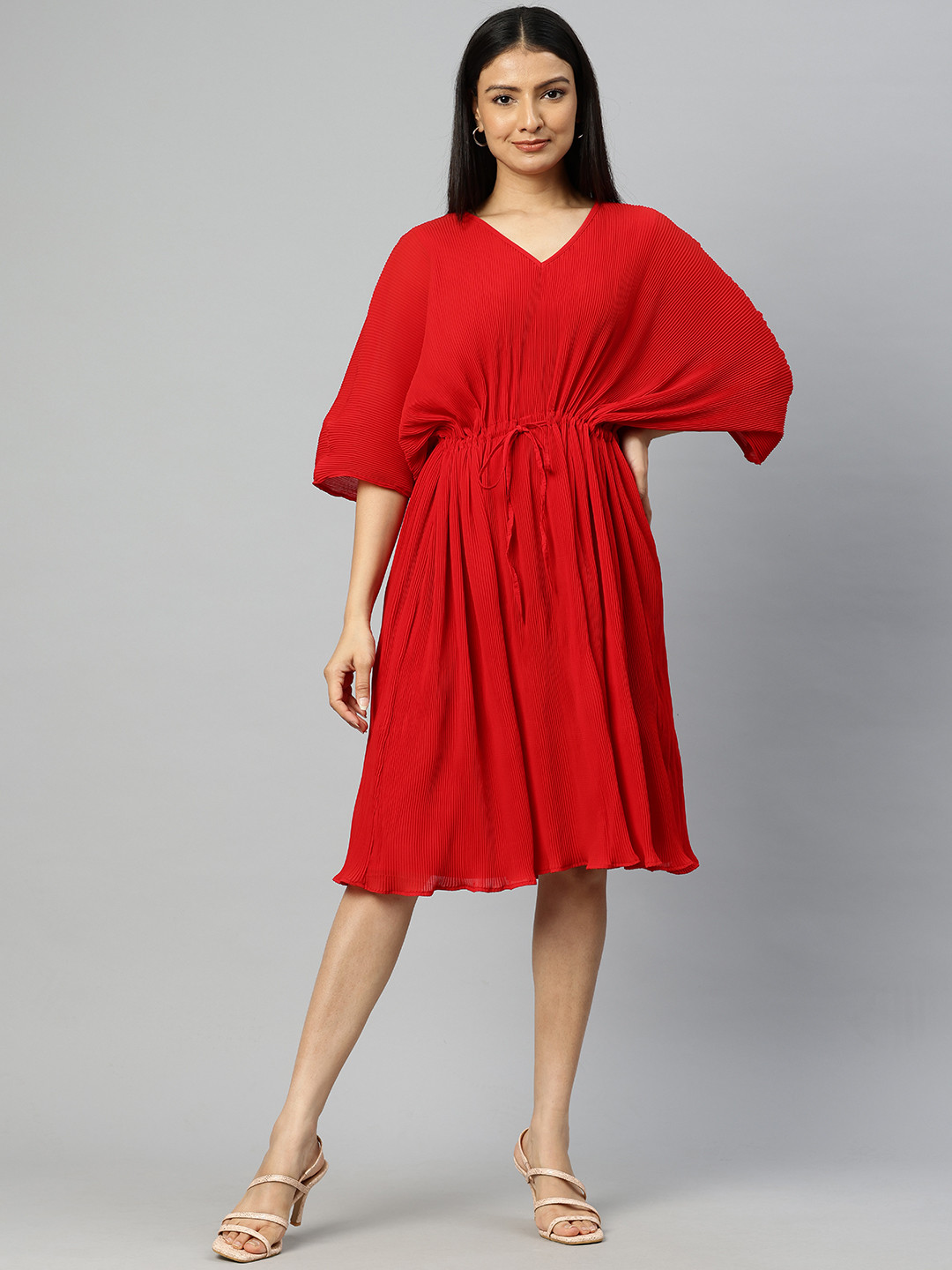 

Cottinfab Batwing Sleeves Accordion Pleated Georgette Kaftan Dress, Red