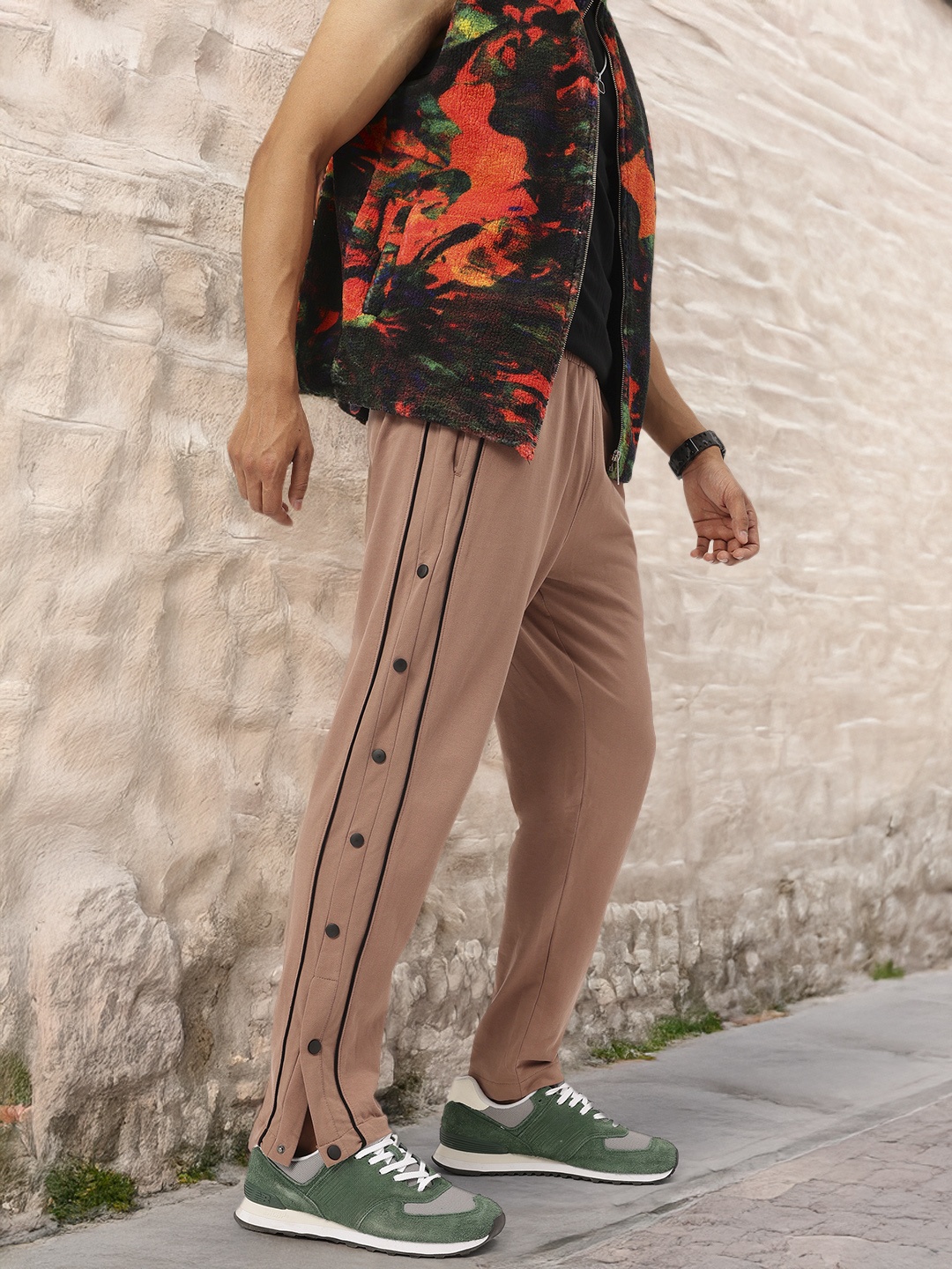 

Kook N Keech Men The Knit Shift Buttoned-Up Slit Track Pants, Brown