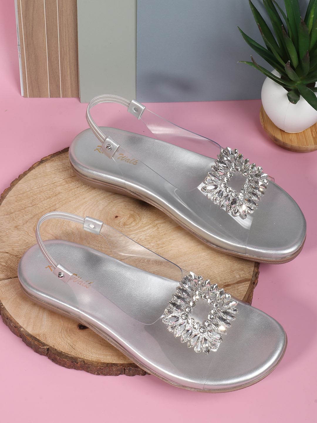 

Retro Walk Women Open Toe Flats with Bows, Silver