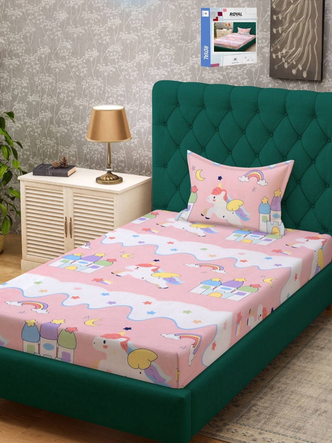 

KLOTTHE Pink & White Cartoon Characters Printed 300 TC Single Bedsheet With Pillow Cover