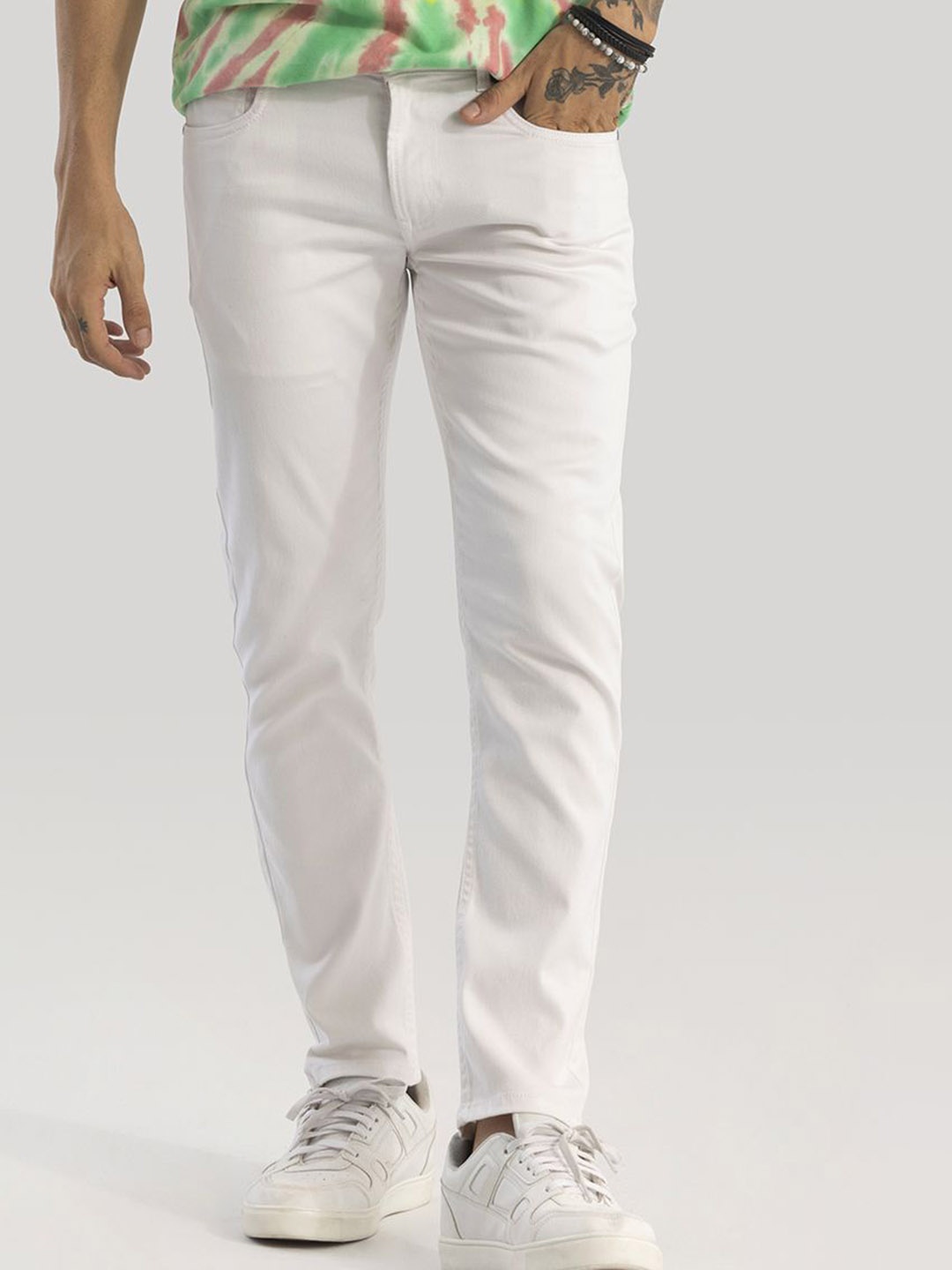 

Snitch Classic White Slim Fit Mid-Rise Clean Look Stretchable Jeans