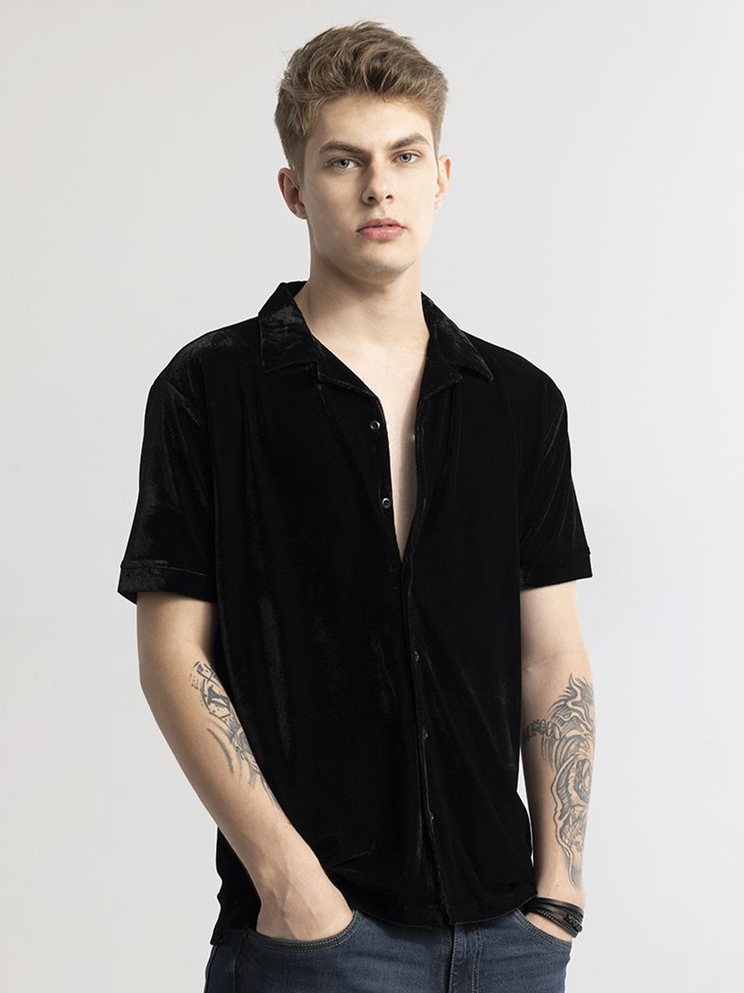 

Snitch Men Classic Slim Fit Opaque Casual Shirt, Black