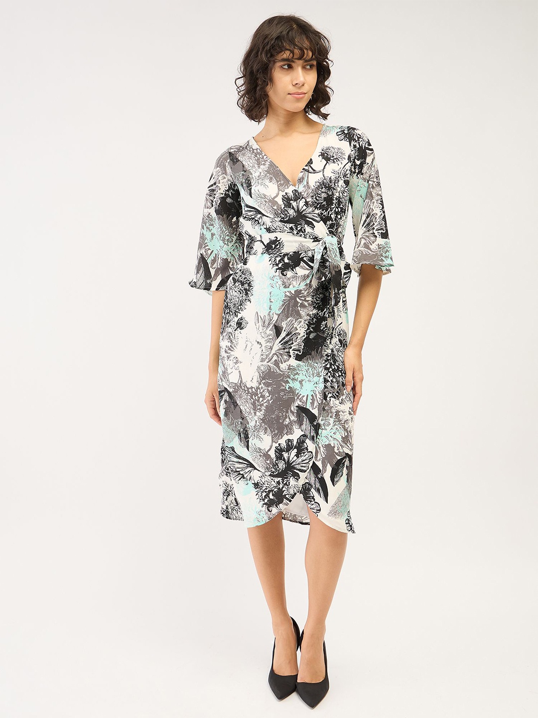 

SALT ATTIRE Women Floral Print Flared Sleeve Midi Dress, Multi