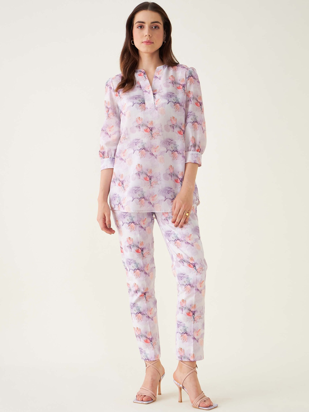 

SALT ATTIRE Floral Printed Mandarin Collar Cuffed Sleeves Tunic With Trousers, White