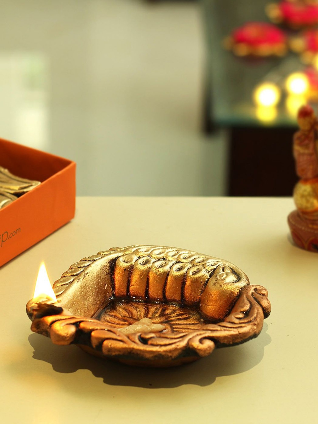 

IGP Unisex Metallic-Coloured Clay Diya
