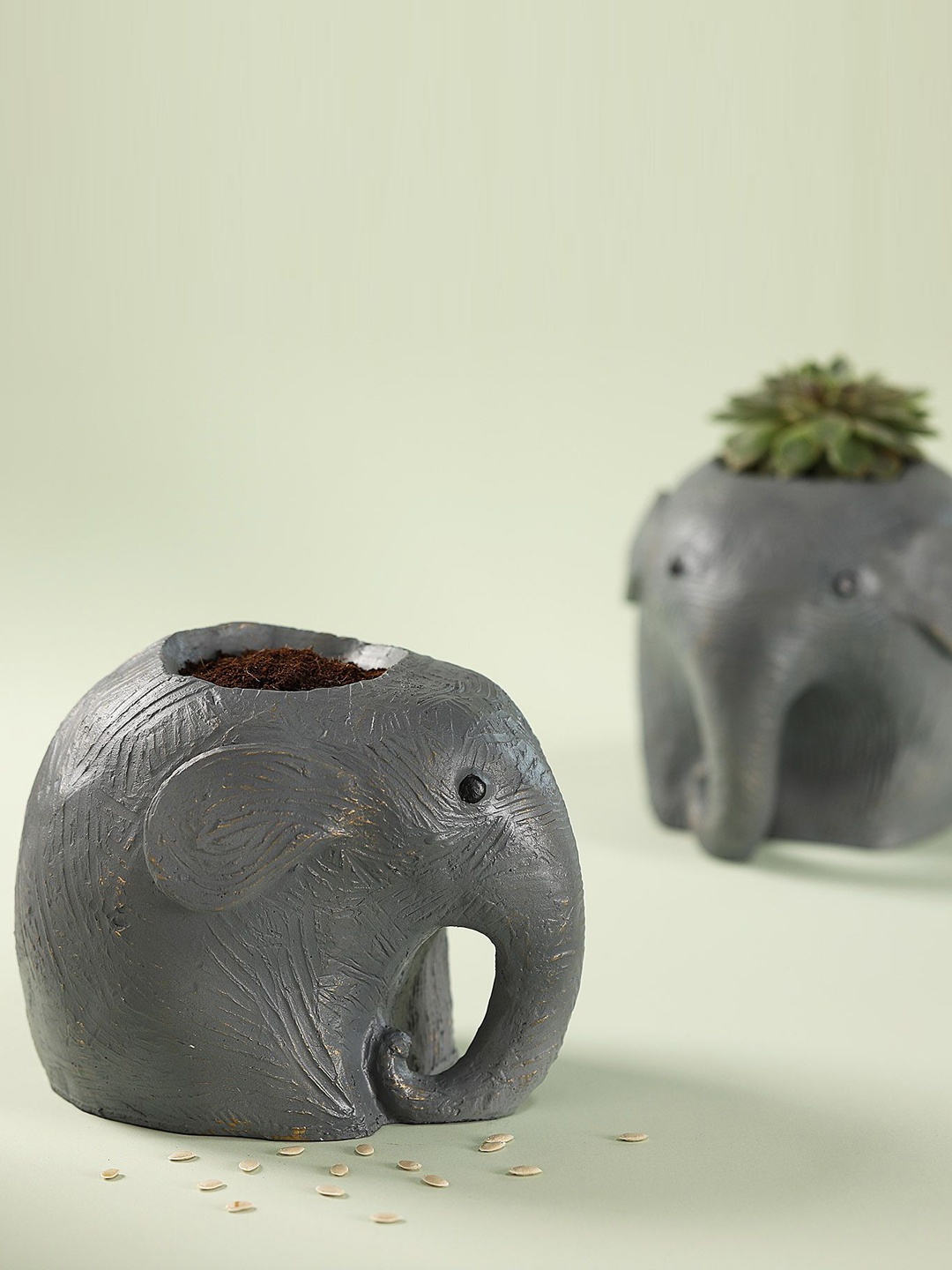 

Adorable IGP Grey Elephant Resin Planter - Without Plant