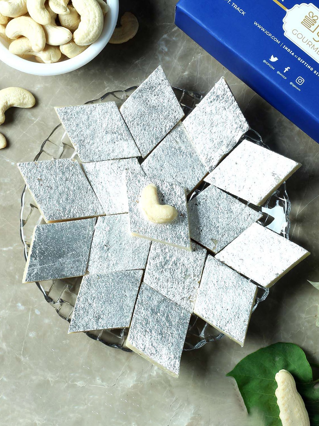 

IGP Big Size Swastik Clay Diya with Kaju Katli (400 gms), Multi