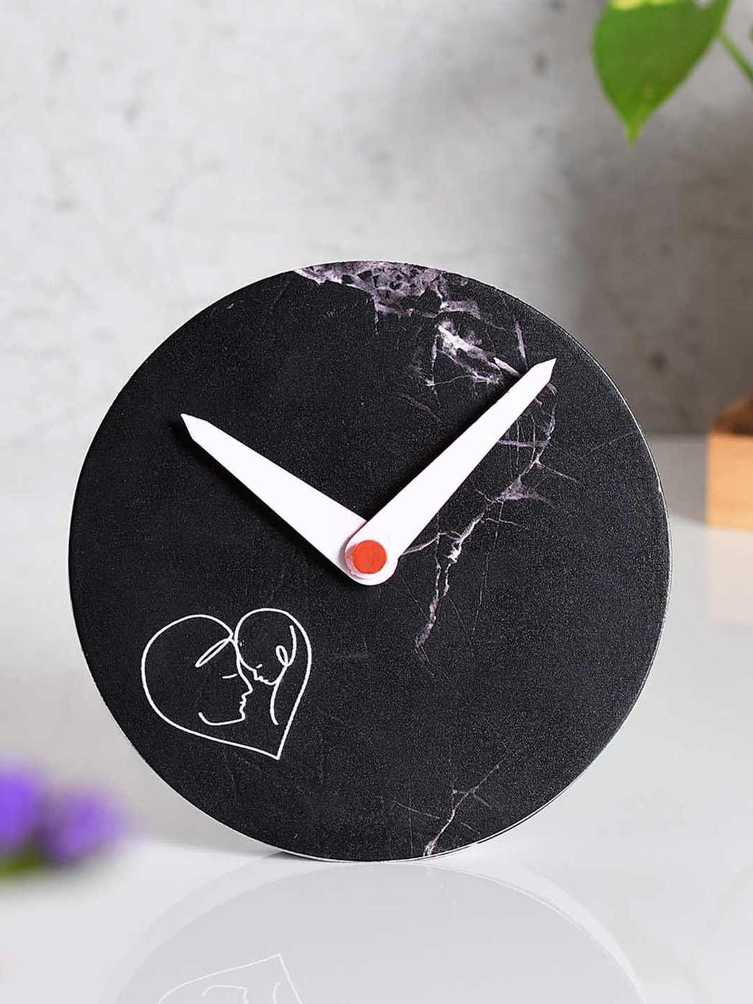 

IGP Black Printed Round Metal Analogue Contemporary Table Clock