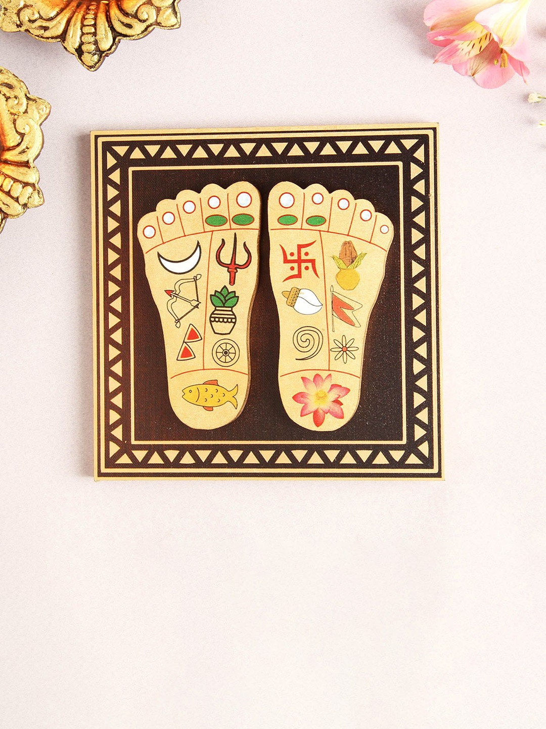 

IGP Gold-Toned & Brown Wooden Auspicious Lakshmi Charan Paduka