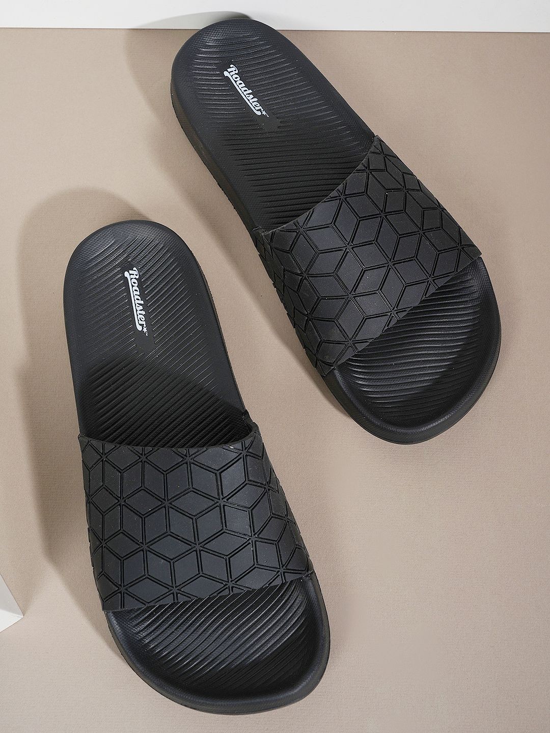 

The Roadster Lifestyle Co. Men Black Printed Slider