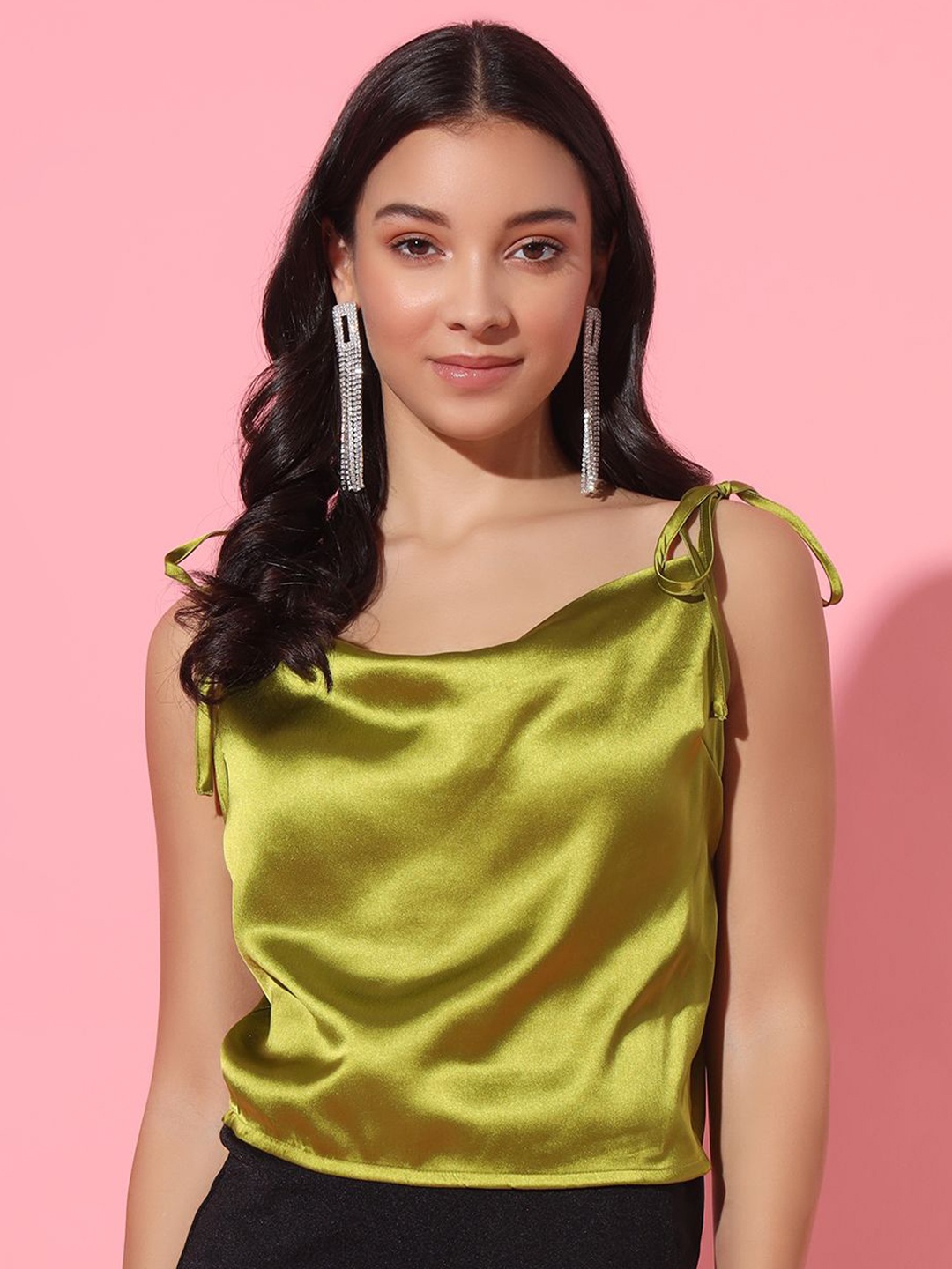

Trend Arrest Solid Cowl Neck Sleeveless Top, Green