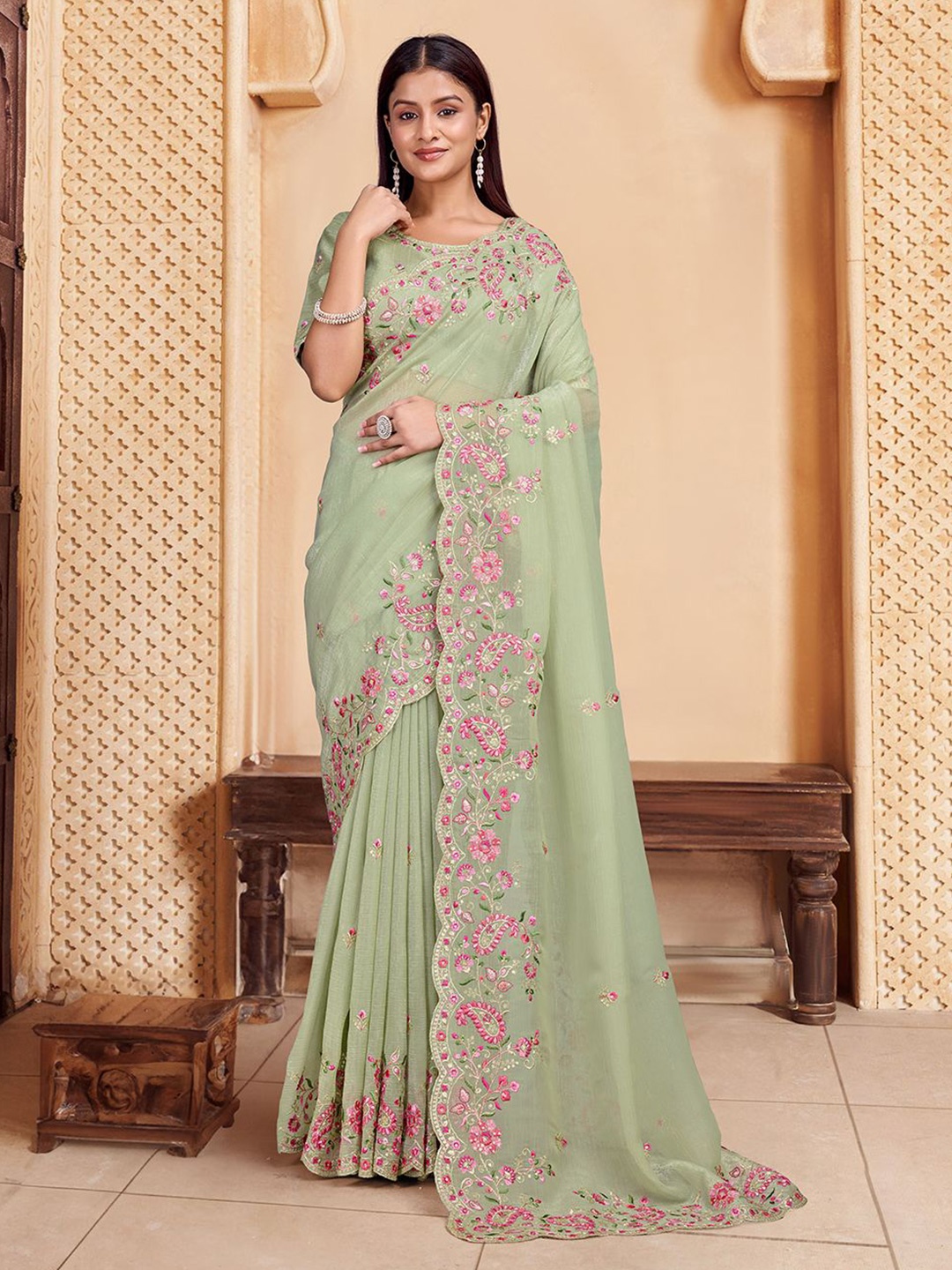 

House of Pataudi Ethnic Motif Embroidered Sequinned Saree, Green