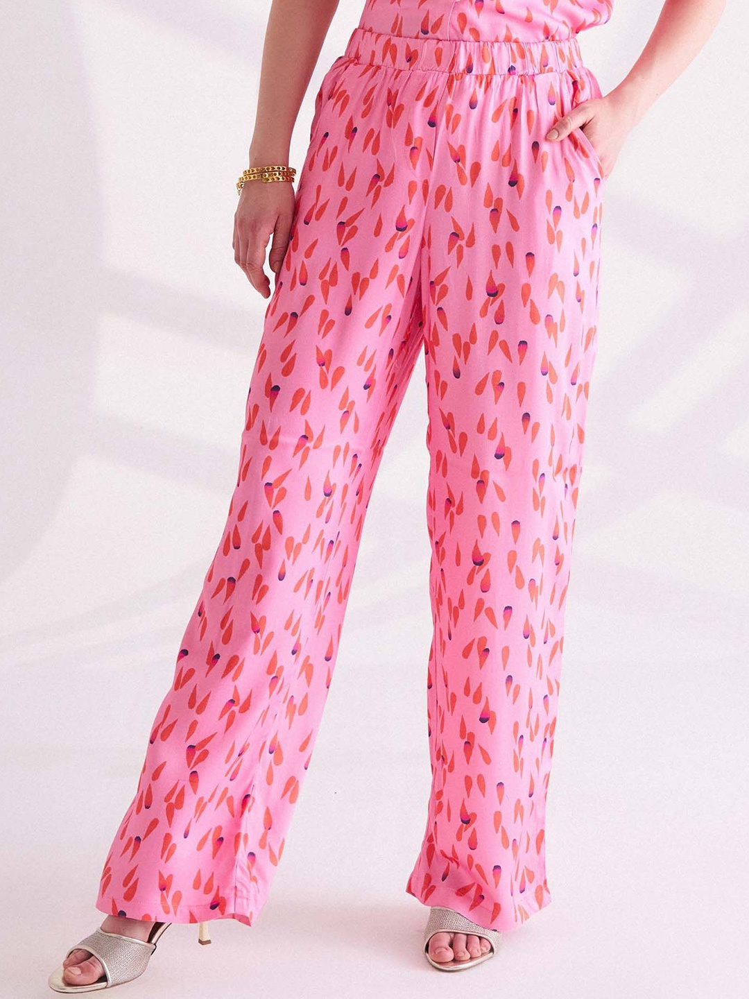 

B.Copenhagen Women Floral Printed Relaxed Pleated Trousers, Pink