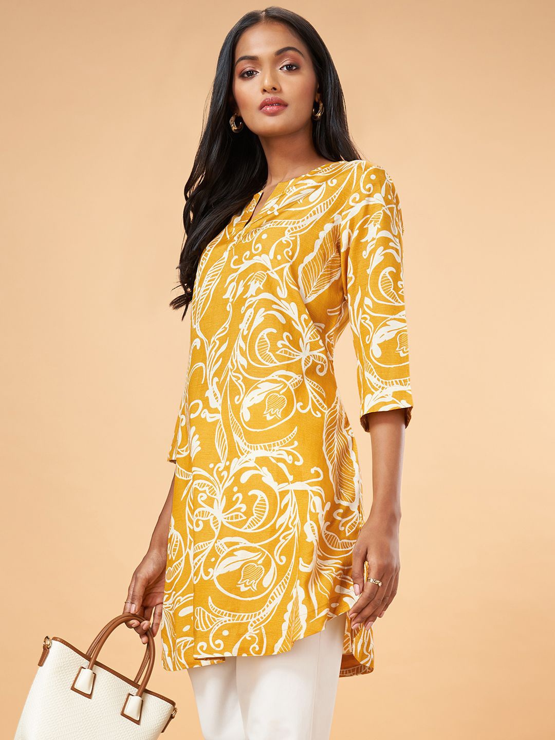 

Marigold Lane Women Floral Printed Straight Kurti, Mustard