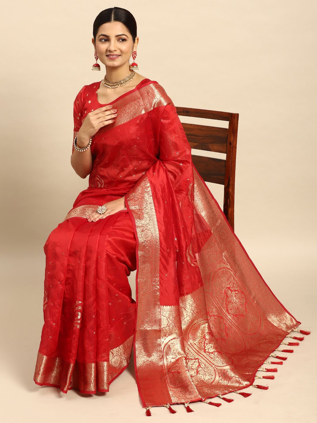 

Ishin Ethnic motif Zari Woven Sequinned tasseled Banarasi Saree, Red