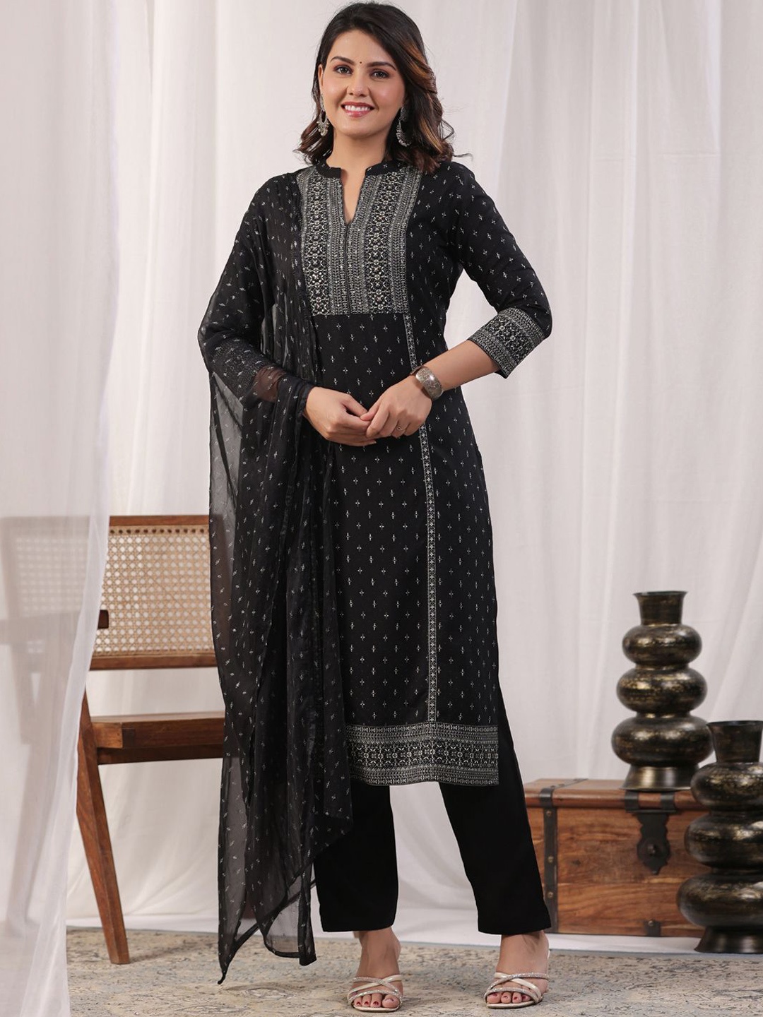 

Readiprint Fashions Ethnic Motifs Printed Pleated Sequinned Kurta With Palazzos & Dupatta, Black