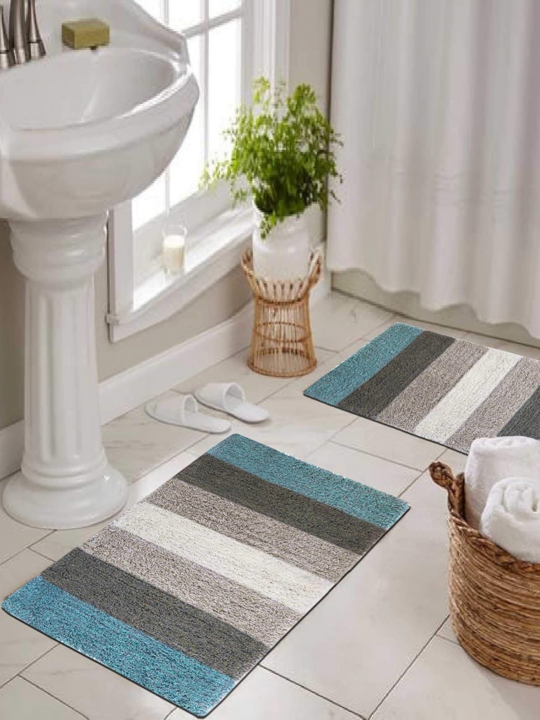 

THE HOME TALK Turquoise-Blue & Grey 2 Pieces 1300 GSM Cotton Bath Rugs