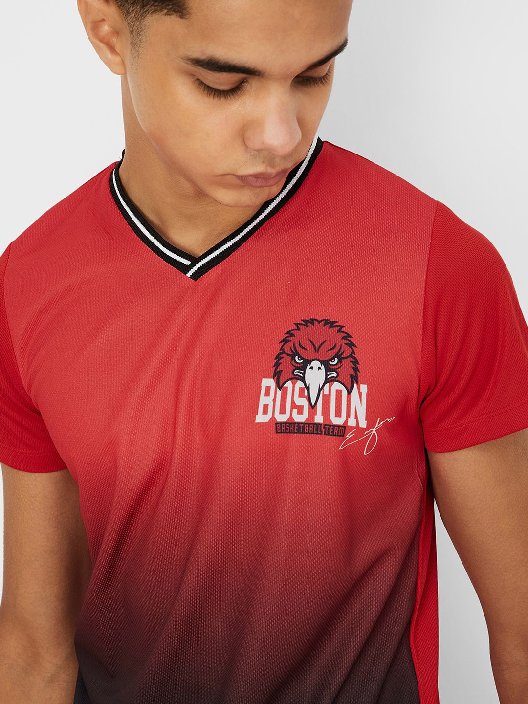 

max Boys Graphic Printed V-Neck T-shirt, Red