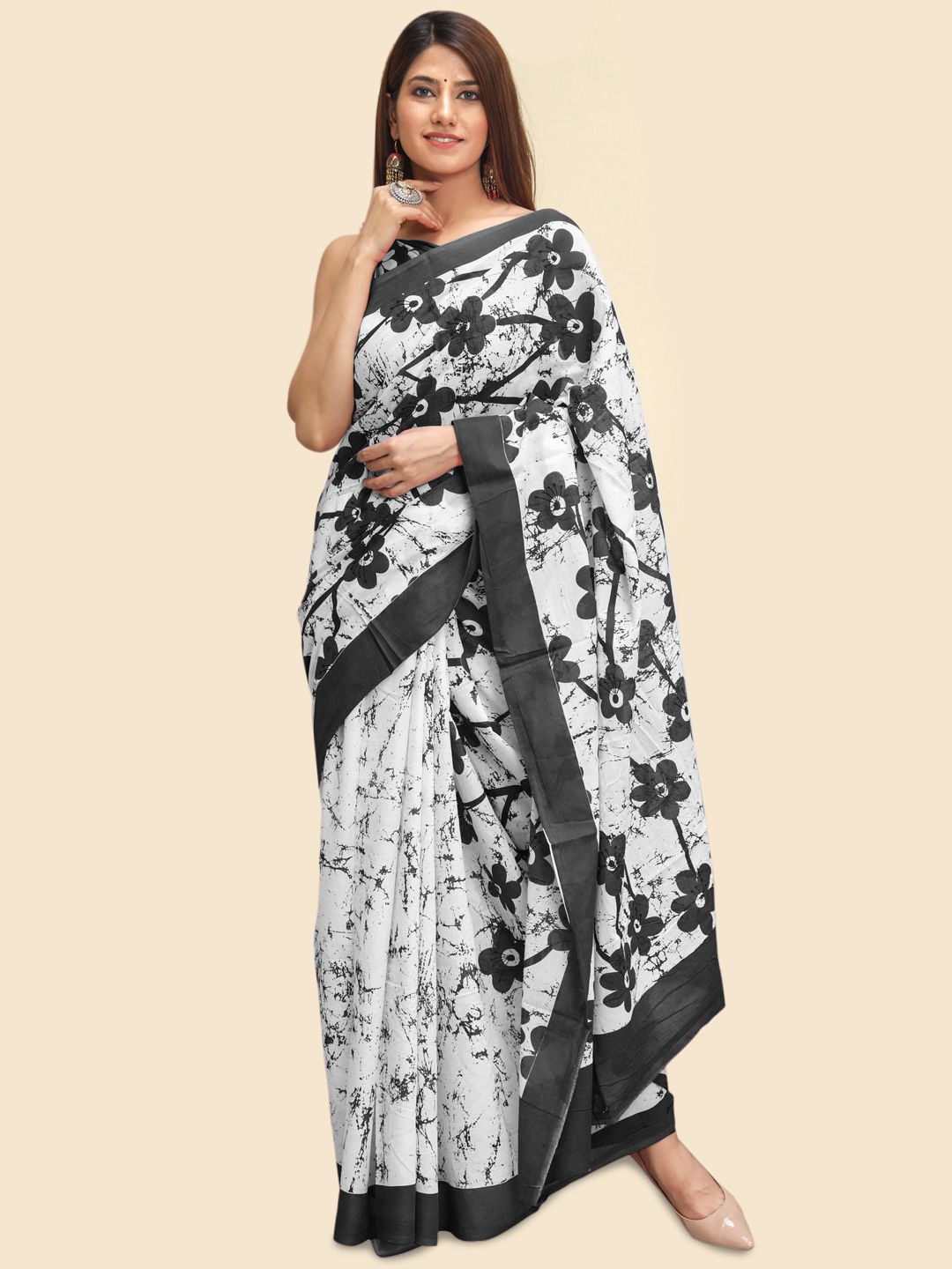 

BUTA BUTI Floral Batik Pure Cotton Saree, White