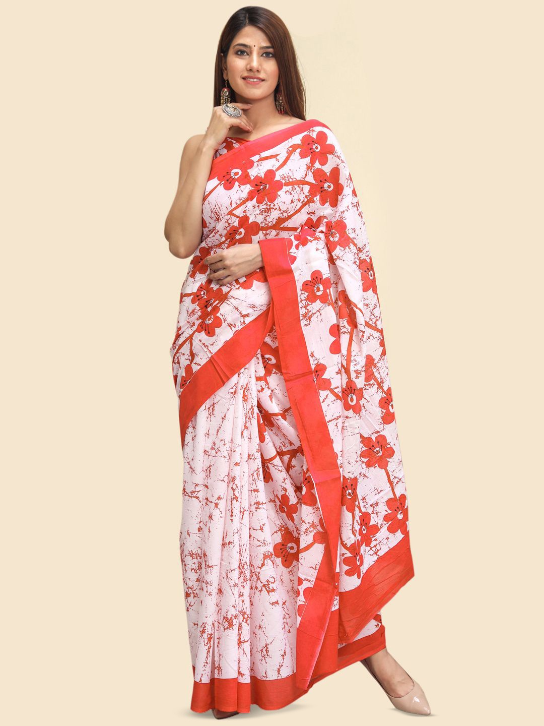 

BUTA BUTI Floral Batik Pure Cotton Saree, White