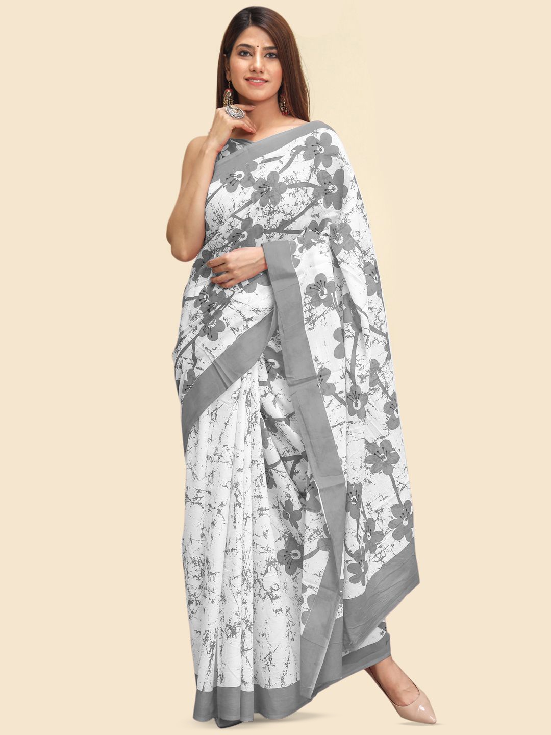 

BUTA BUTI Floral Batik print Pure Cotton Saree, White