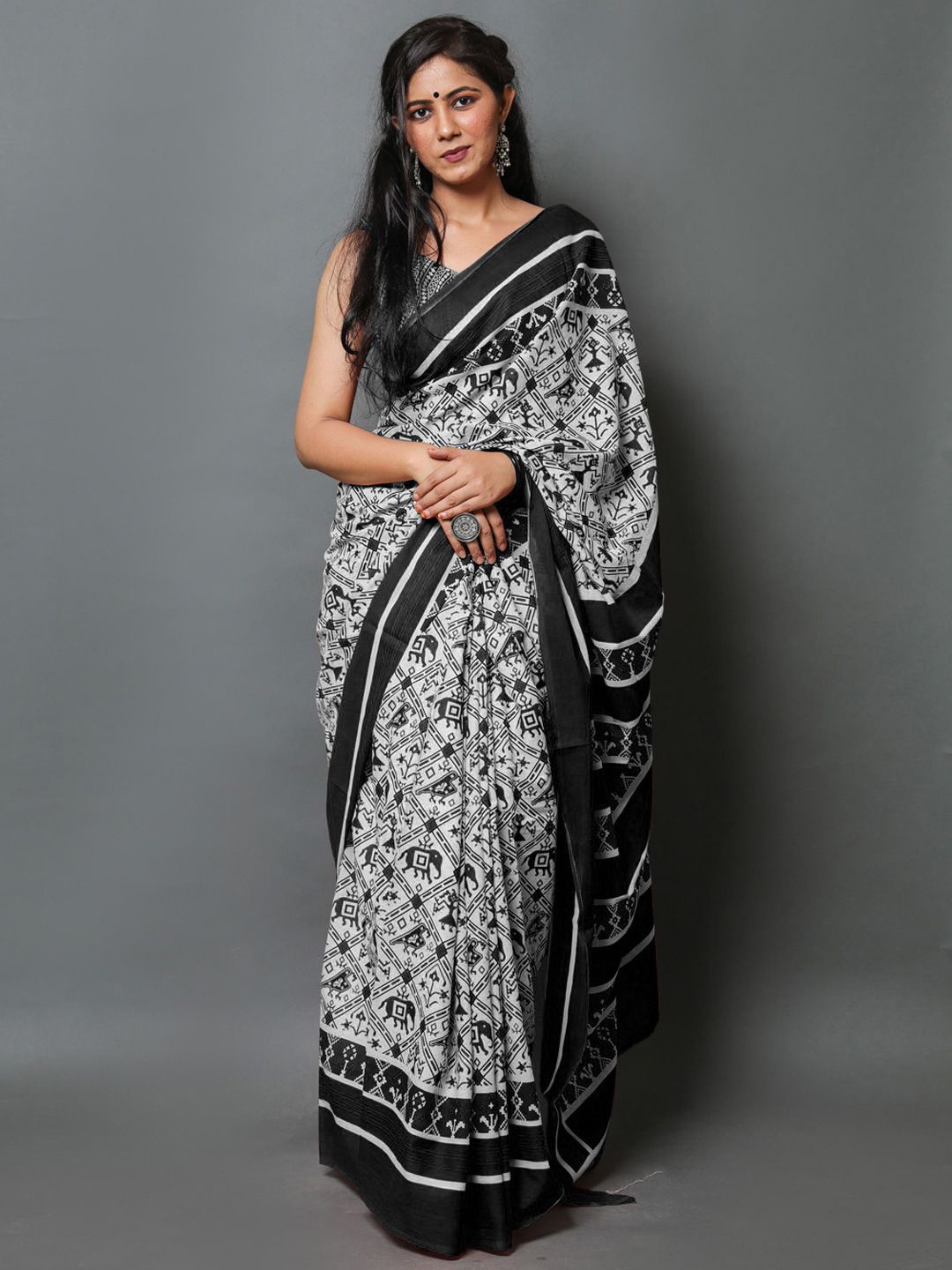 

BUTA BUTI Ethnic Motifs Pure Cotton Saree, White