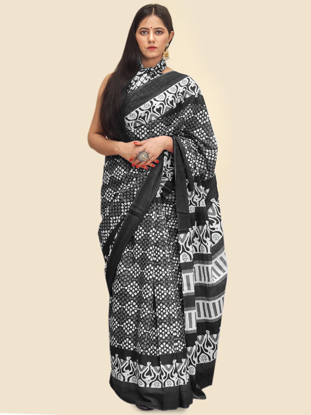 

BUTA BUTI Ethnic Motif Floral Pure Cotton Saree, Black