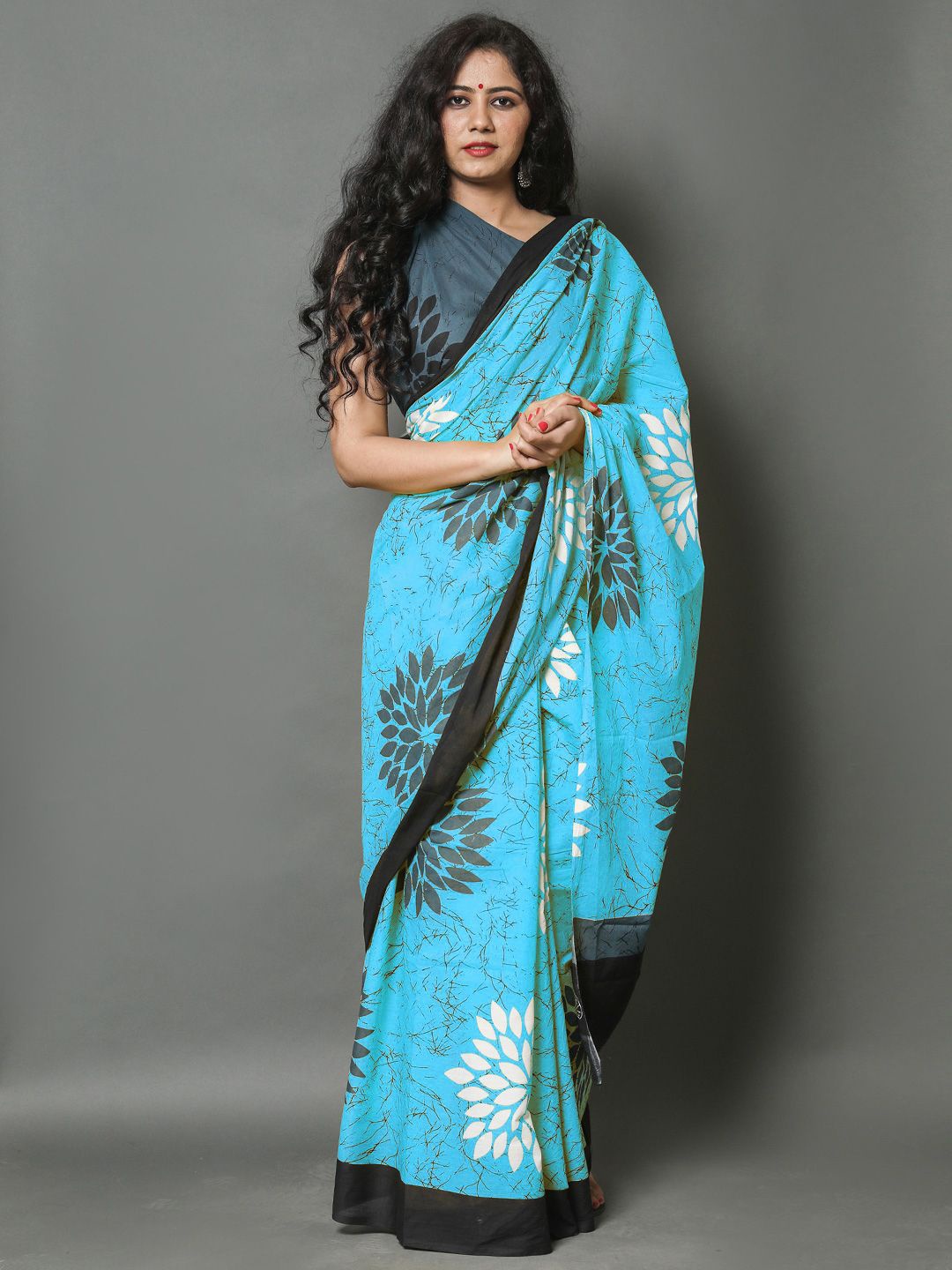 

BUTA BUTI Floral Pure Cotton Saree, Blue