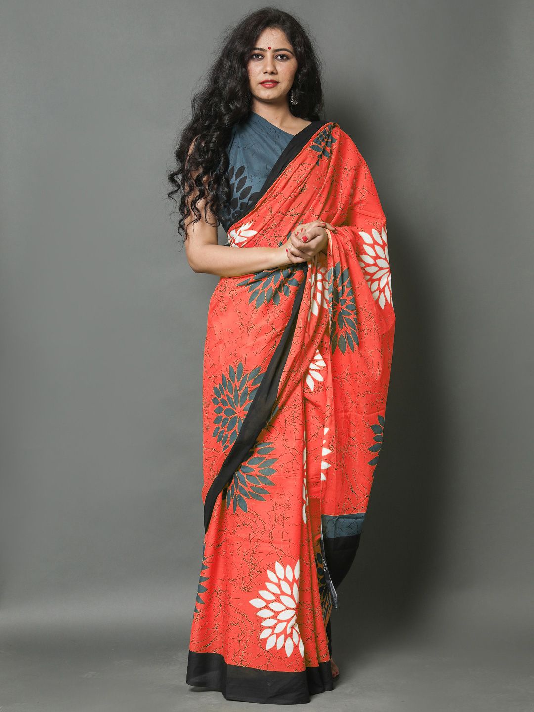 

BUTA BUTI Floral Pure Cotton Saree, Orange