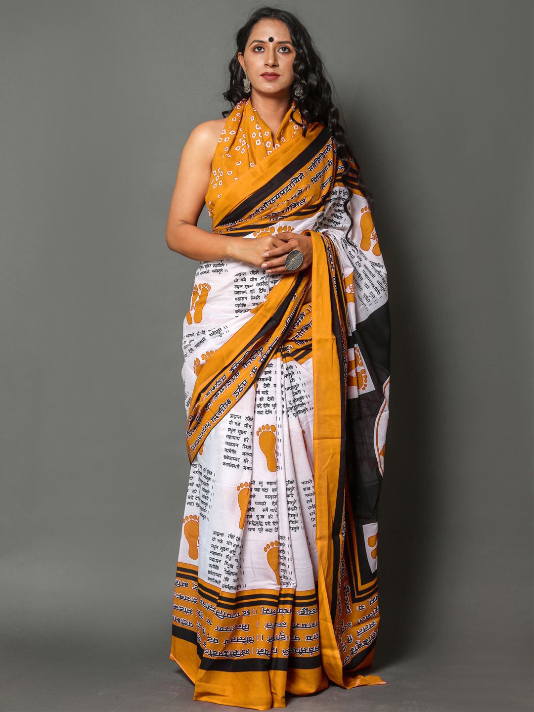 

BUTA BUTI Typographic Print Pure Cotton Saree, White