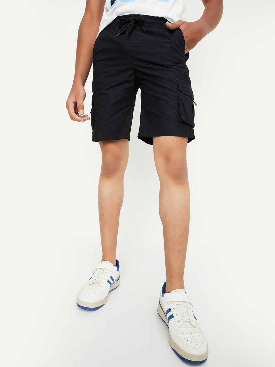 

max Boys Mid Rise Pure Cotton Cargo Shorts, Black