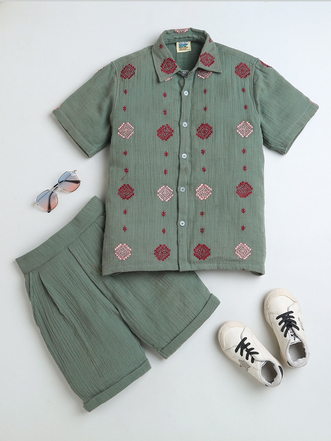 

ZIP ZAP ZOOP Boys Embroidered Pure Cotton Shirt with Shorts, Olive