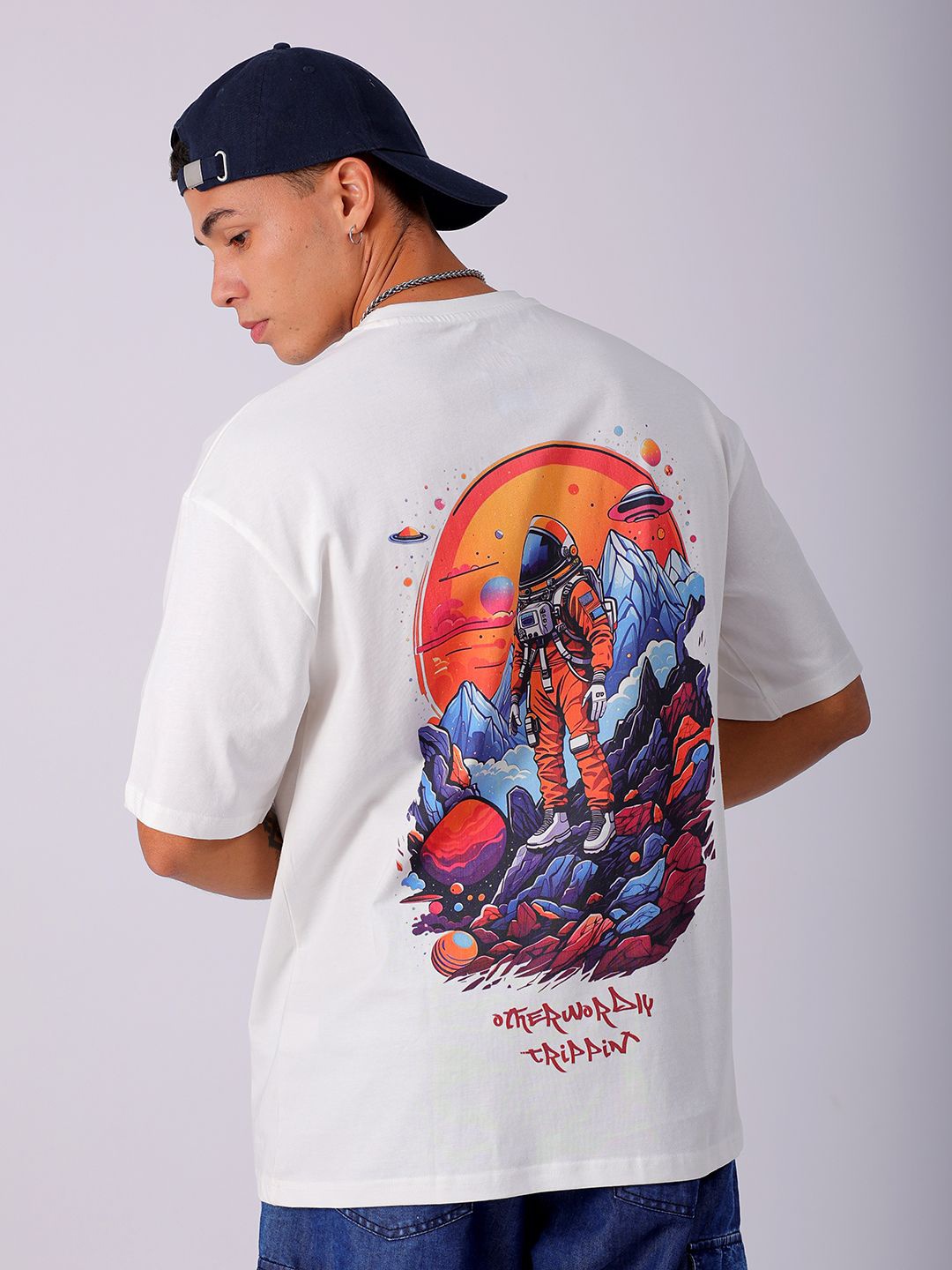 

The Indian Garage Co Men Back Printed Boxy Oversized Round Neck T-shirt, White